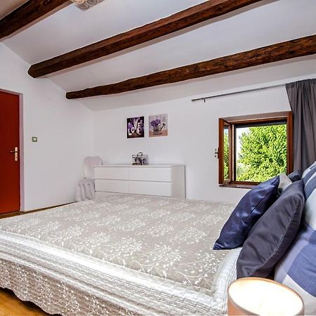 Holiday Apartment Daria 20 Ровинь Экстерьер фото