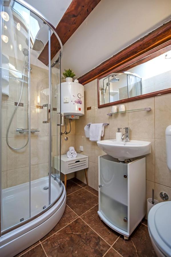 Holiday Apartment Daria 20 Ровинь Экстерьер фото